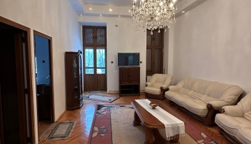 Chirie,Ap.3 camere,Centru a2255