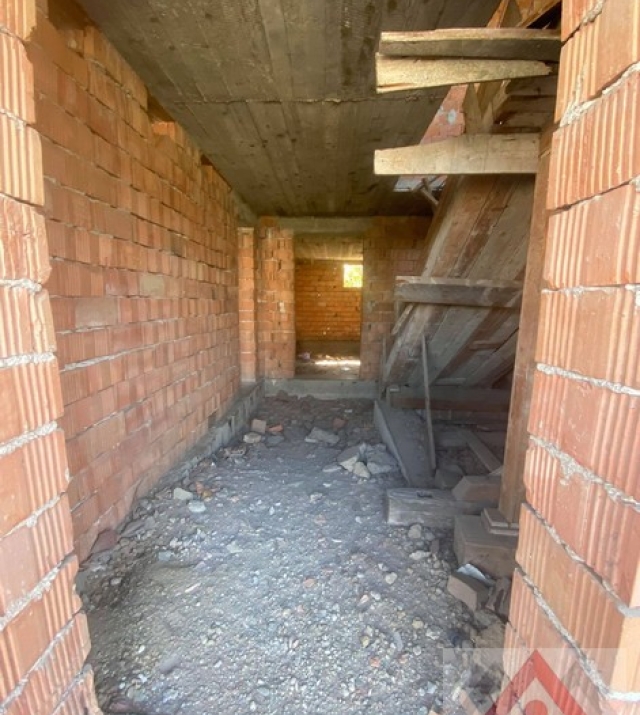 568-CasaCrisului08.JPG