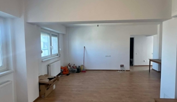 7a2373.jpg