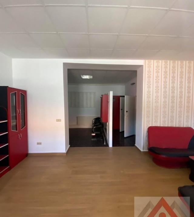 SpatiuCuzaVoda4906.JPG