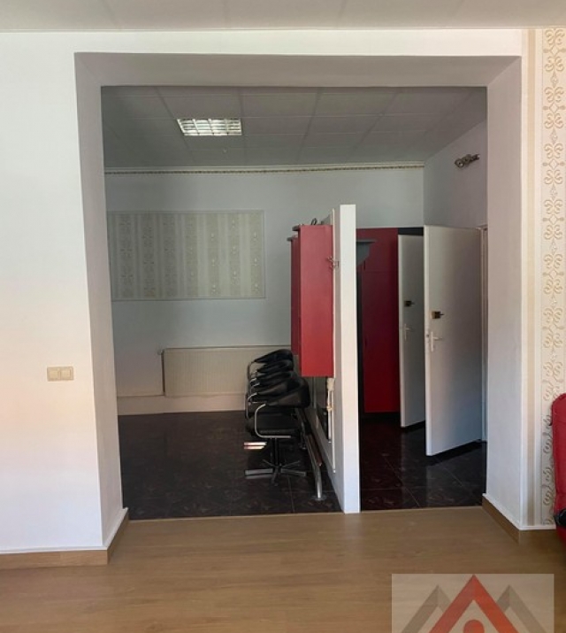 SpatiuCuzaVoda4908.JPG
