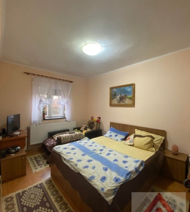 a1131-CasaAzuga13.JPG